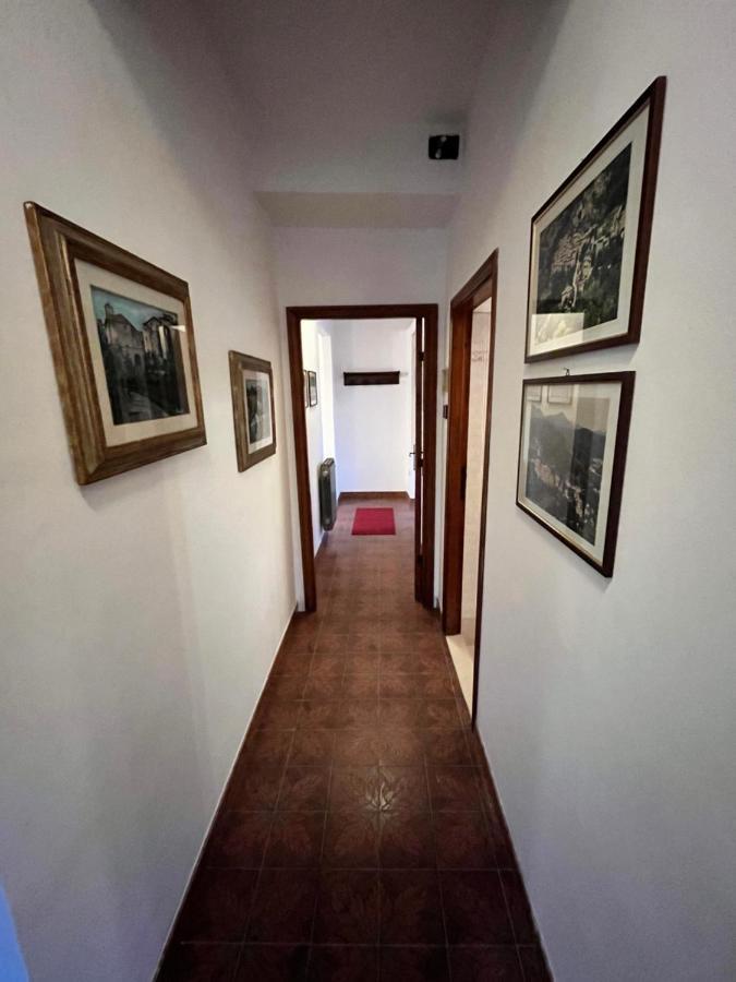 Appartamento A Valle San Martino Di 스폴레토 외부 사진
