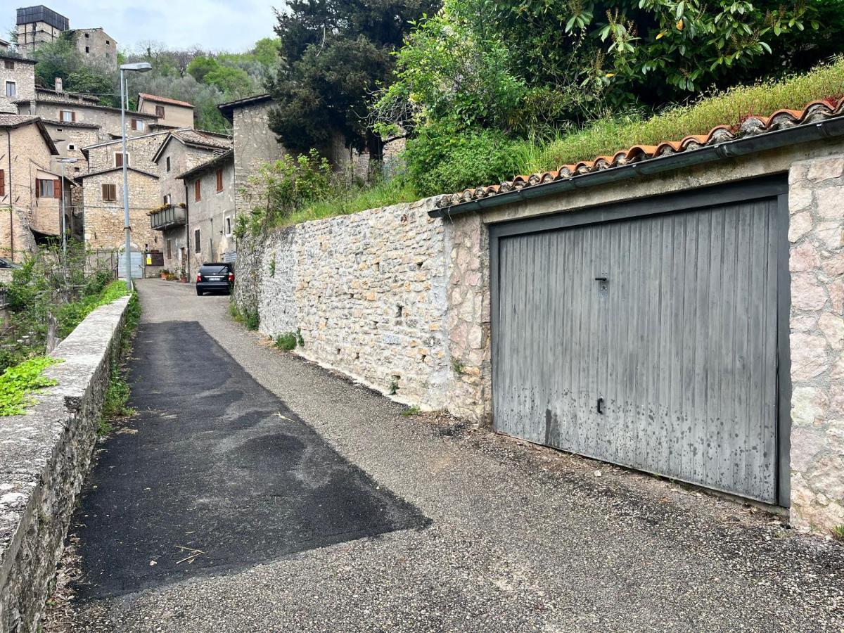Appartamento A Valle San Martino Di 스폴레토 외부 사진