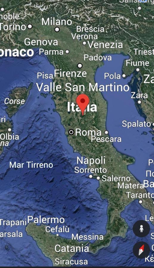Appartamento A Valle San Martino Di 스폴레토 외부 사진